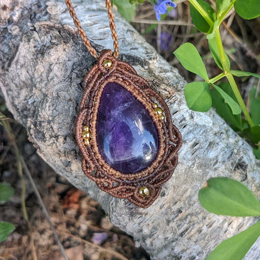 Macrame náhrdelník ametyst