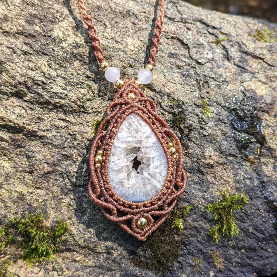 macrame náhrdelník achátová geoda - achát