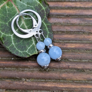 Naušnice z minerálního kamene angelitu