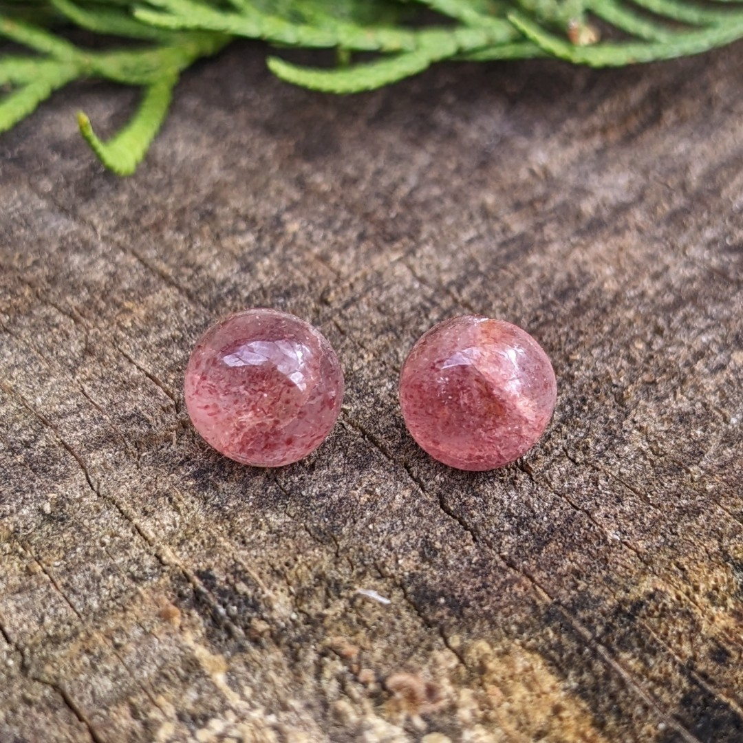 Naušnice z minerálního kamene jahodového křemene